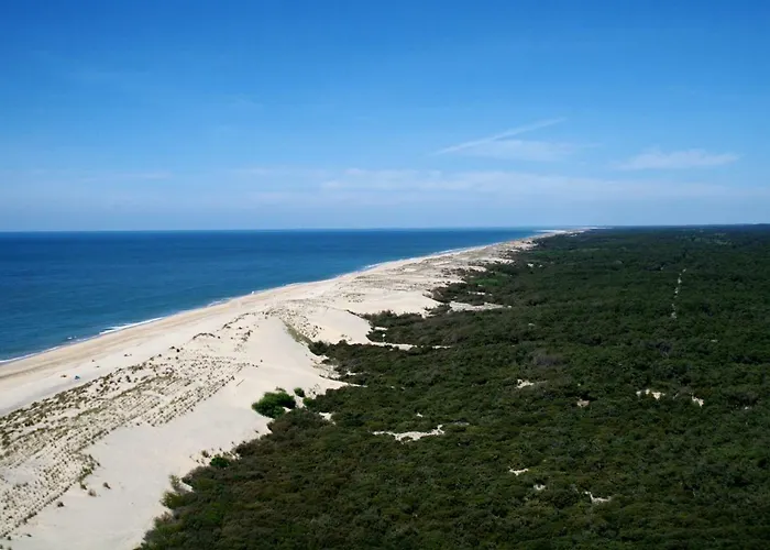 Les Charmettes Mobilhomes17 4*