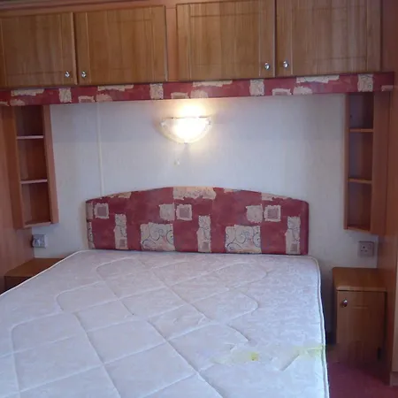 营地 Les Charmettes Mobilhomes17 莱马特