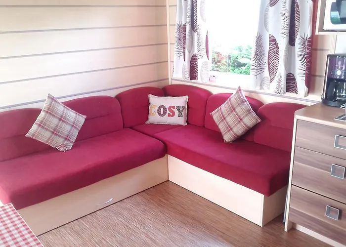 Les Charmettes Mobilhomes17 营地 4*