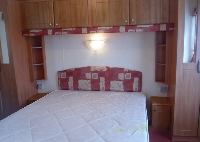 营地 Les Charmettes Mobilhomes17 莱马特