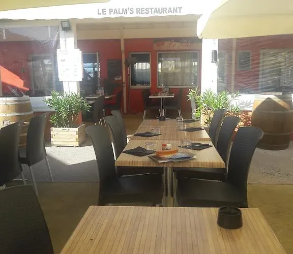 Les Charmettes Mobilhomes17 4* 莱马特